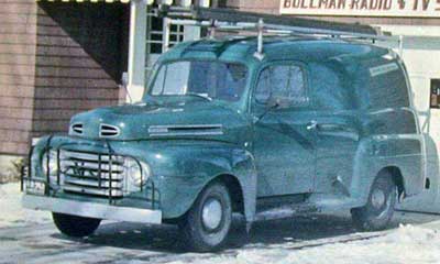 Pa's Bonus Build
                    Panel Delivery